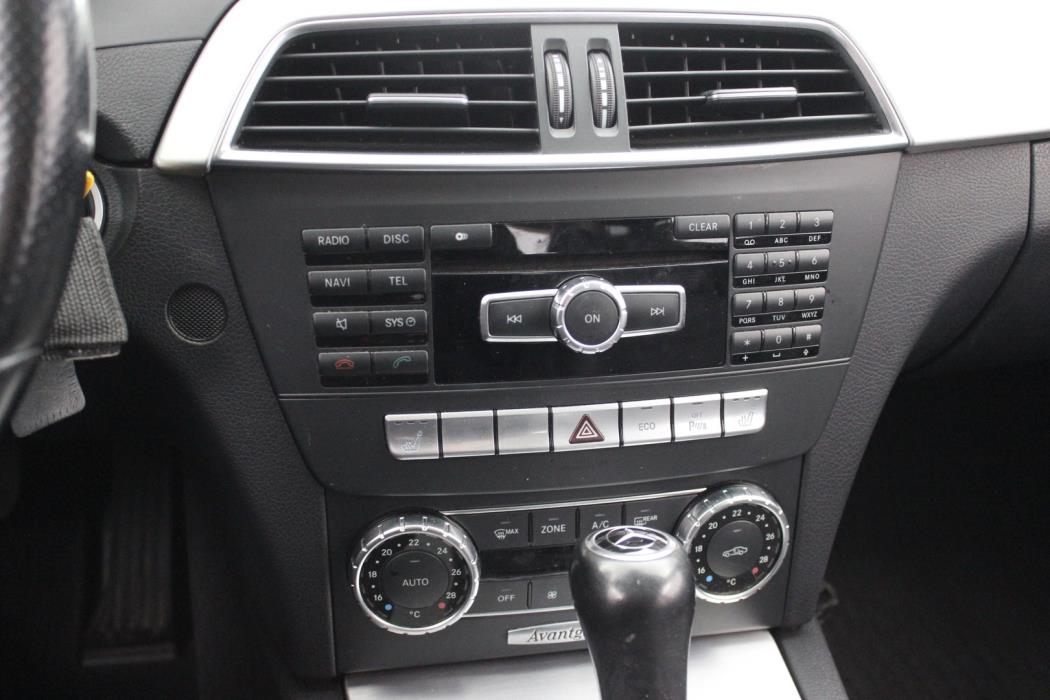 MERCEDES-BENZ C 2011