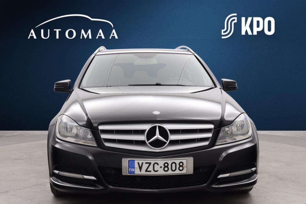 MERCEDES-BENZ C 2011