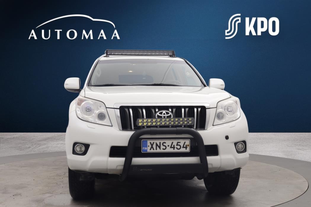 TOYOTA Land Cruiser 2012