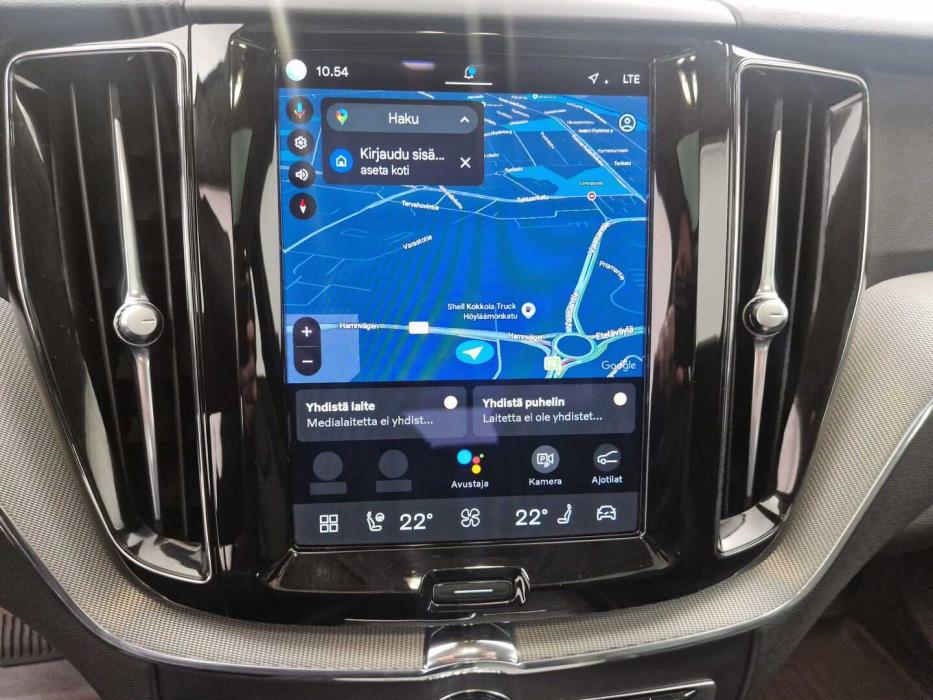 VOLVO XC60 2023