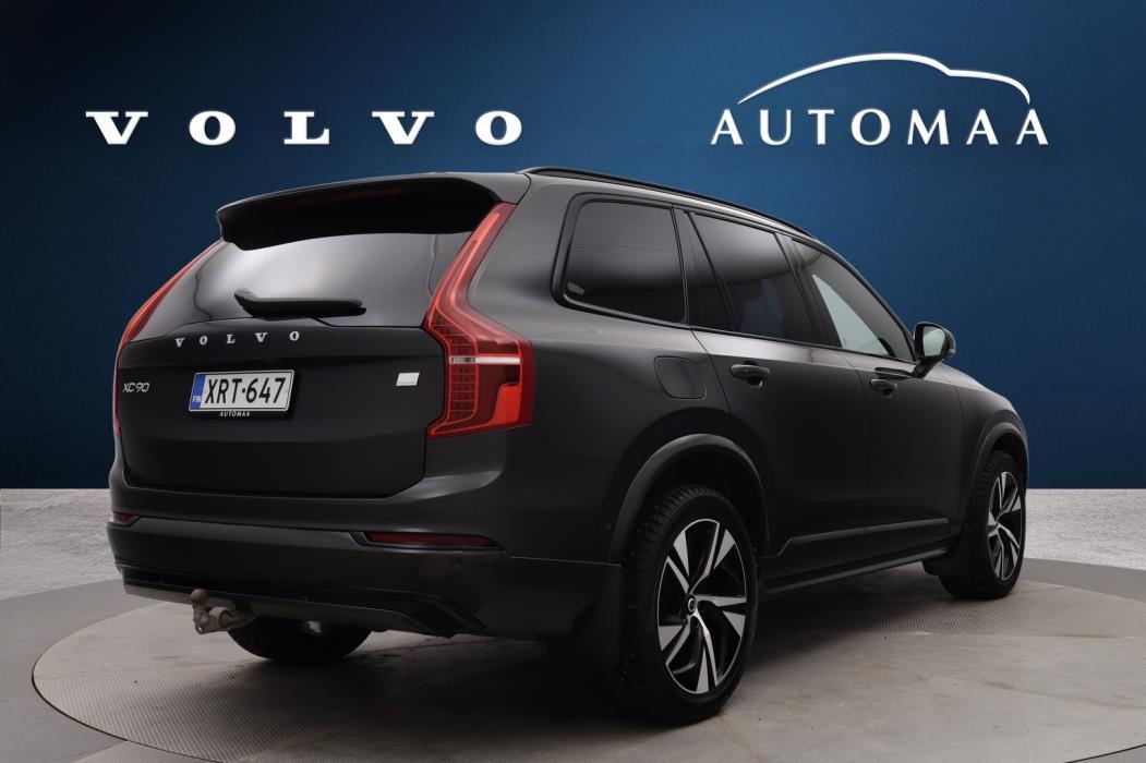 VOLVO XC90 2023