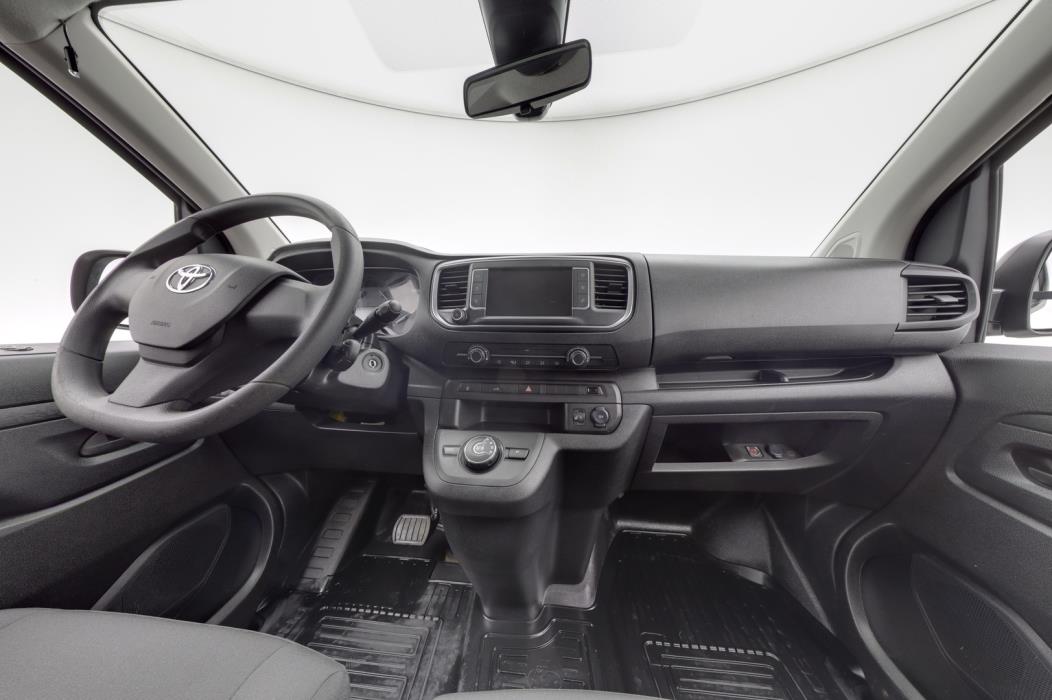 TOYOTA Proace 2024