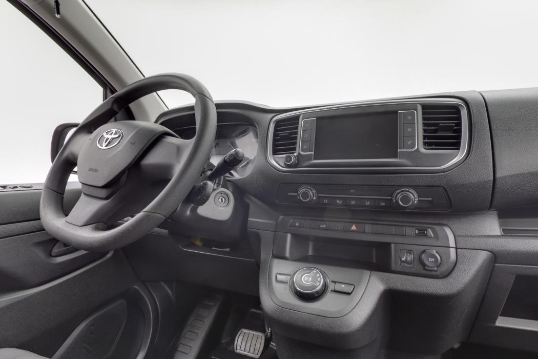 TOYOTA Proace 2024