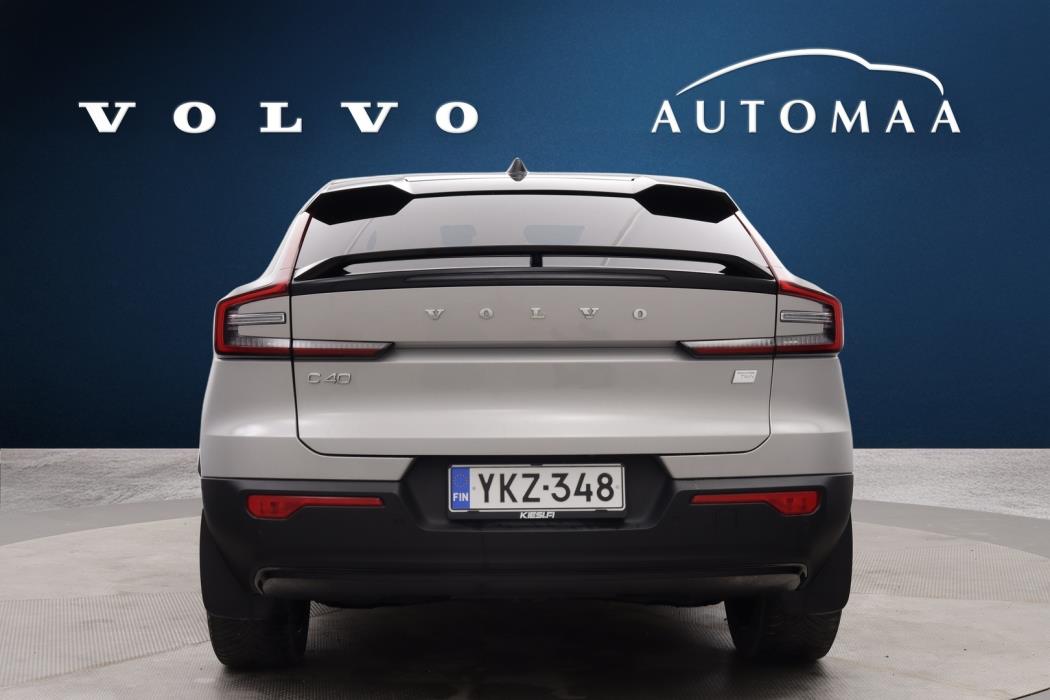 VOLVO C40 2022