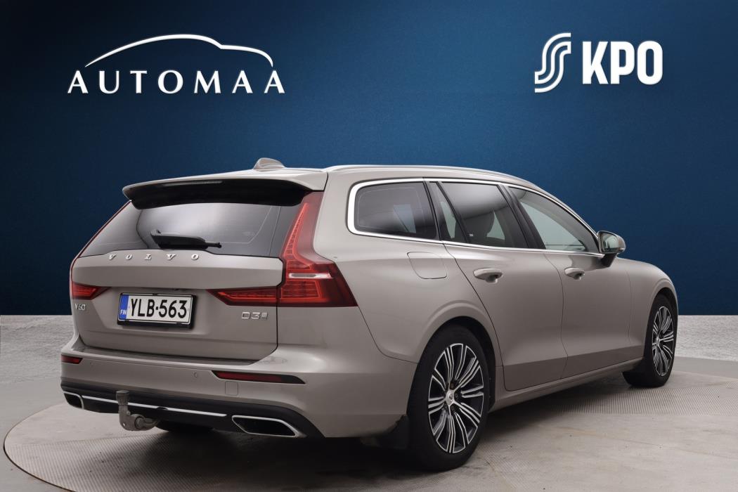 VOLVO V60 2019
