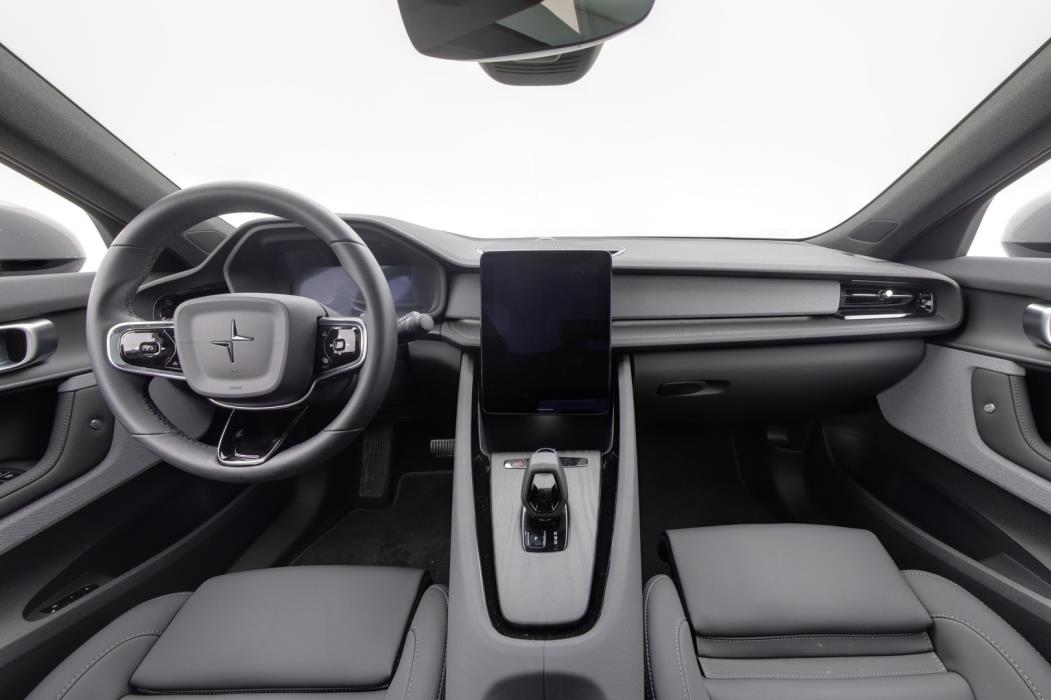 POLESTAR 2 2026