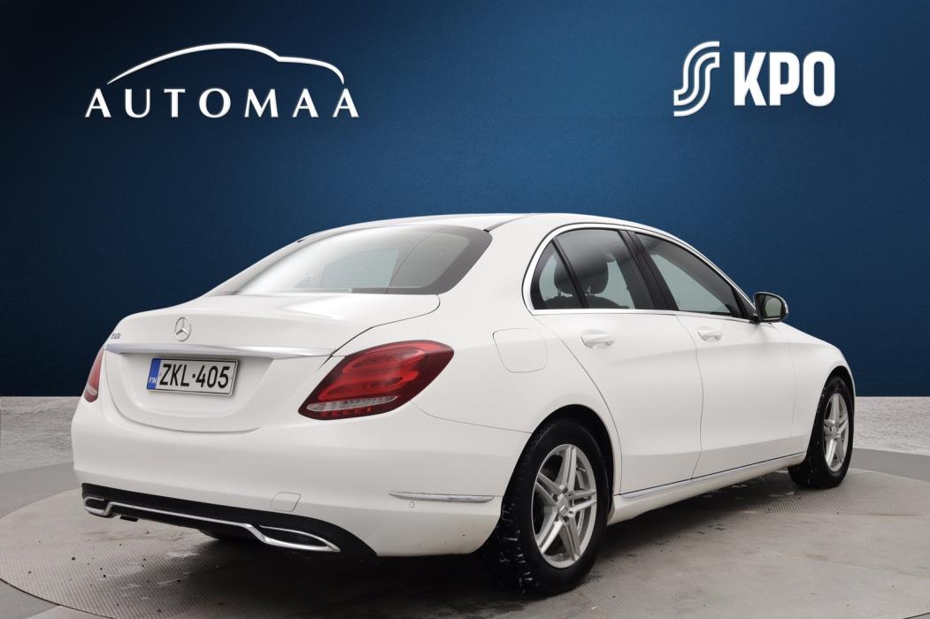 MERCEDES-BENZ C 2015