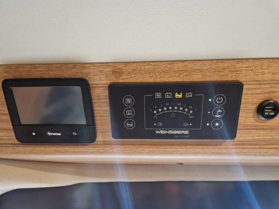 WEINSBERG R47 CARABUS 600 ME 2022