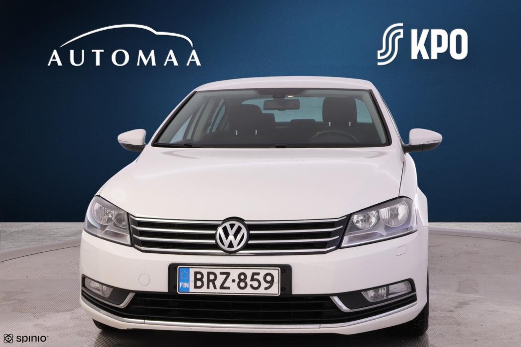 VOLKSWAGEN Passat 2014