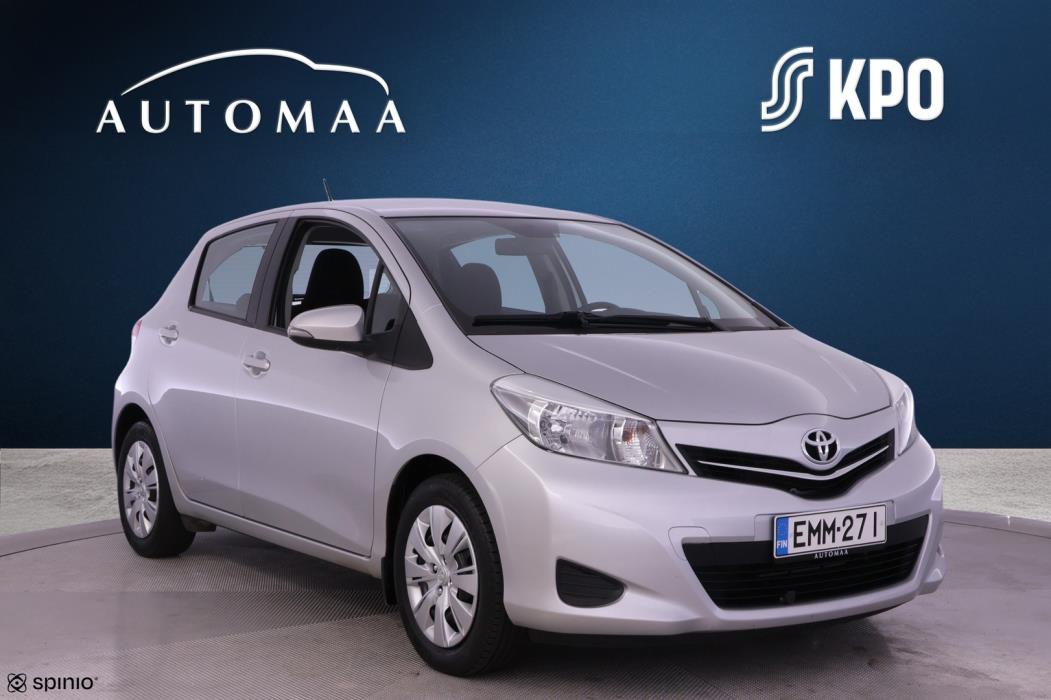 TOYOTA Yaris 2013