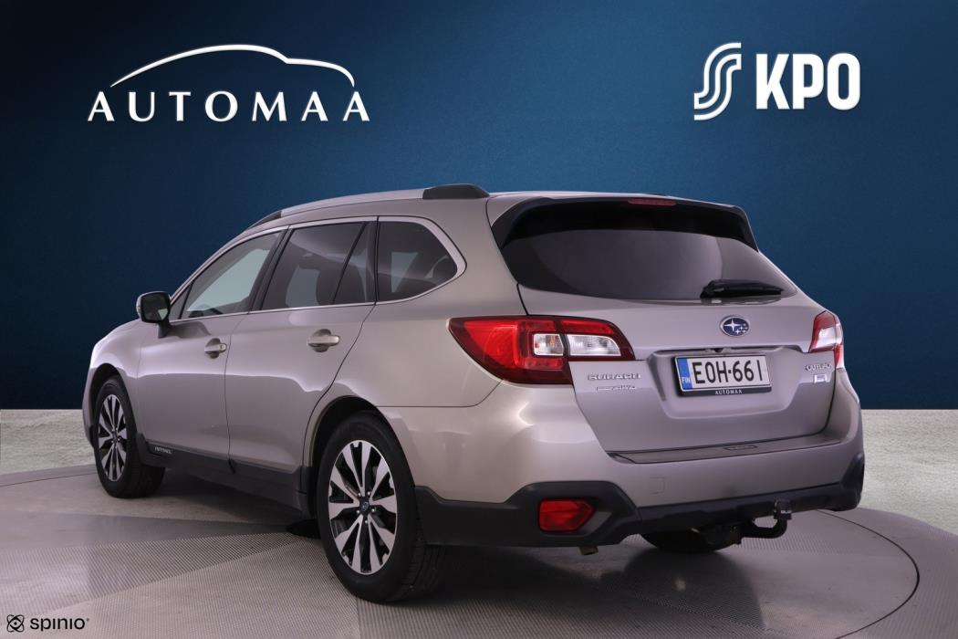 SUBARU Outback 2016
