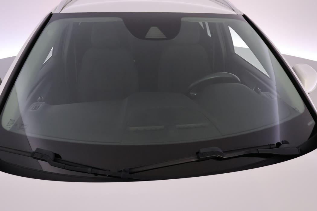 VOLVO XC40 2021