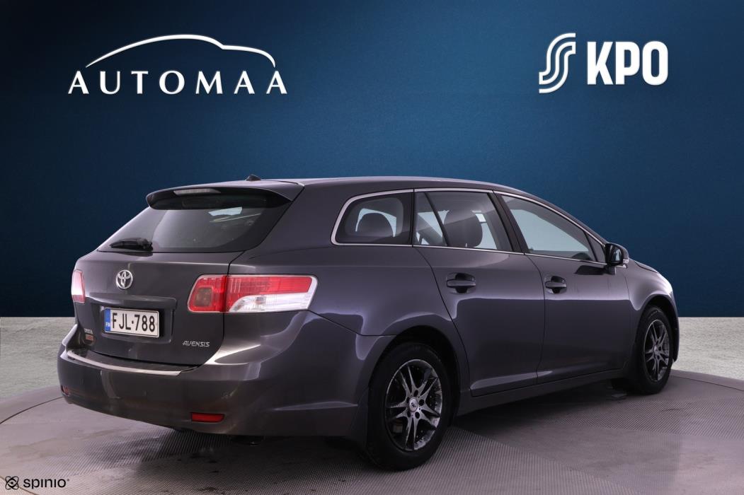 TOYOTA Avensis 2009