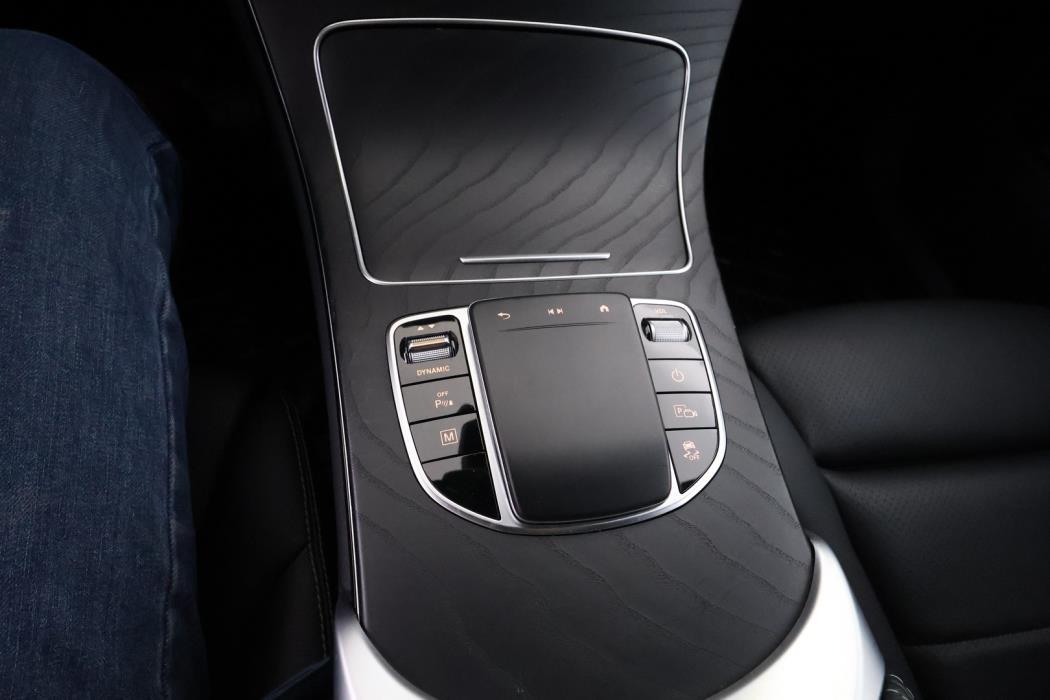 MERCEDES-BENZ GLC 2022