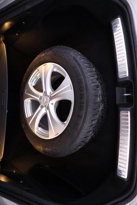 MERCEDES-BENZ GLC 2022