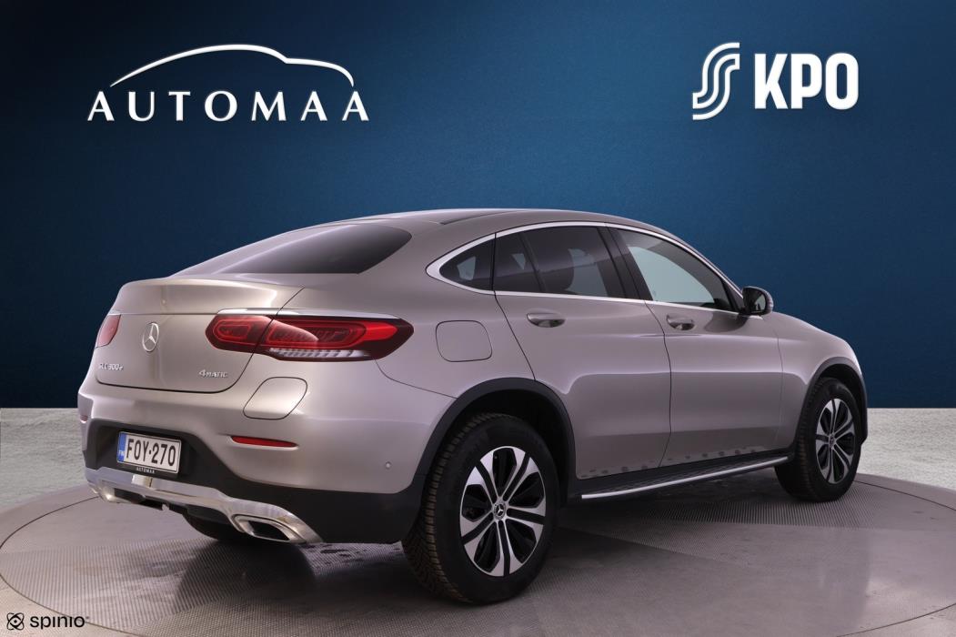 MERCEDES-BENZ GLC 2022