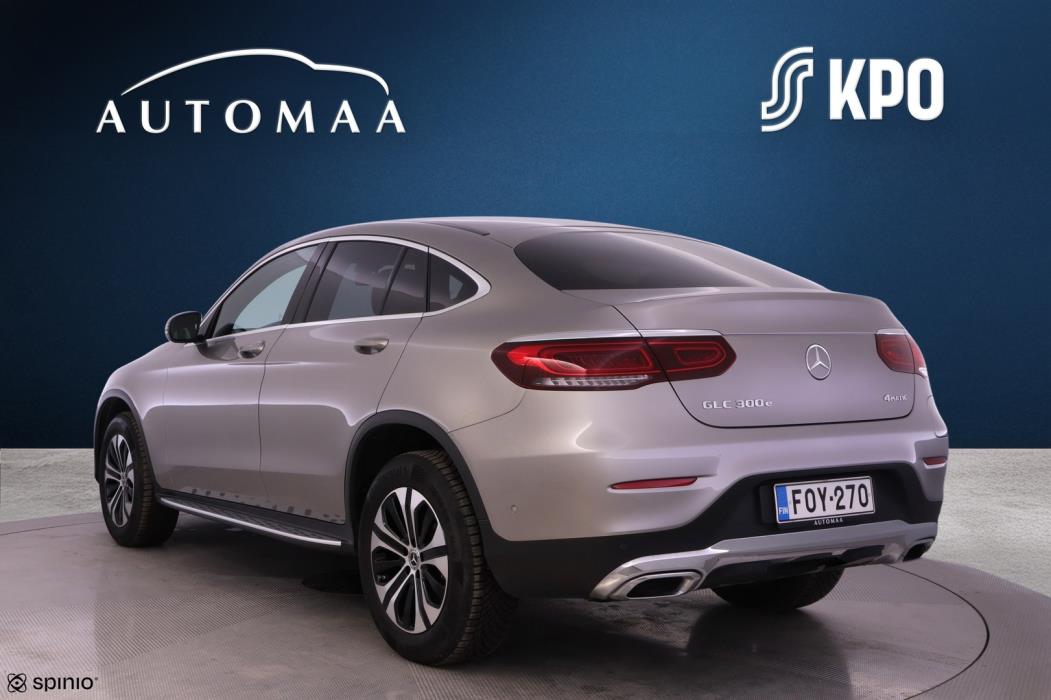 MERCEDES-BENZ GLC 2022