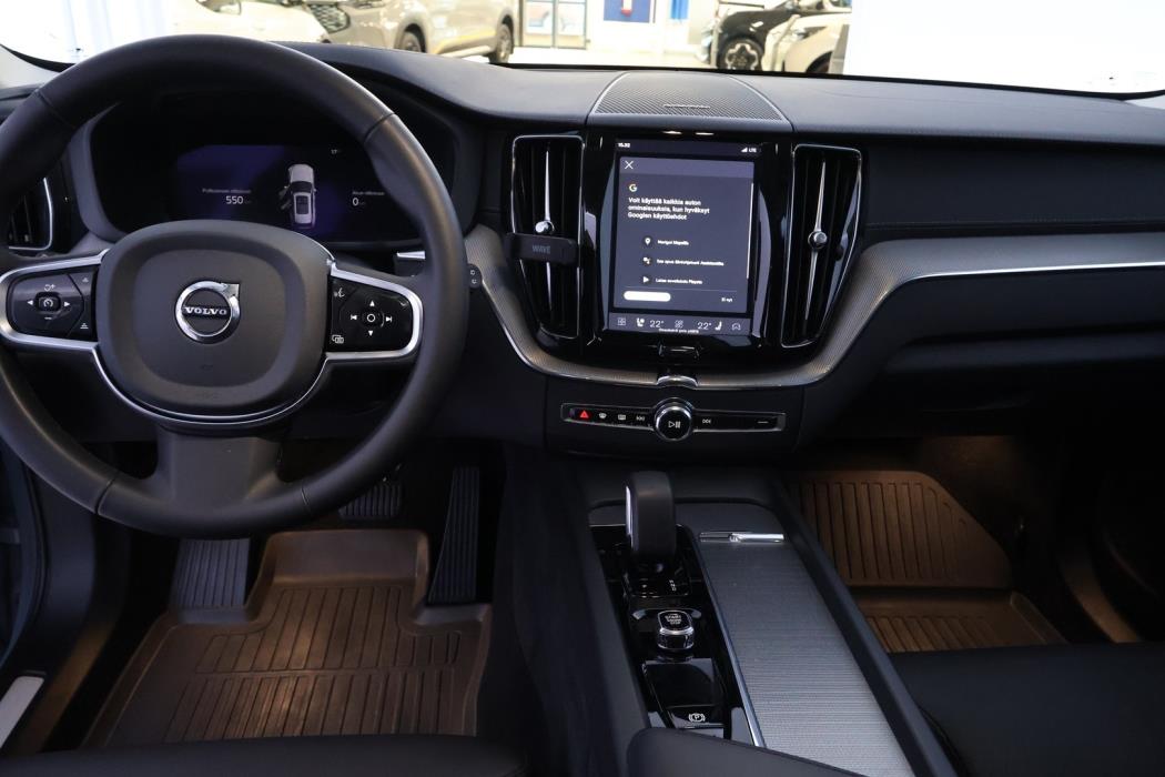 VOLVO XC60 2024
