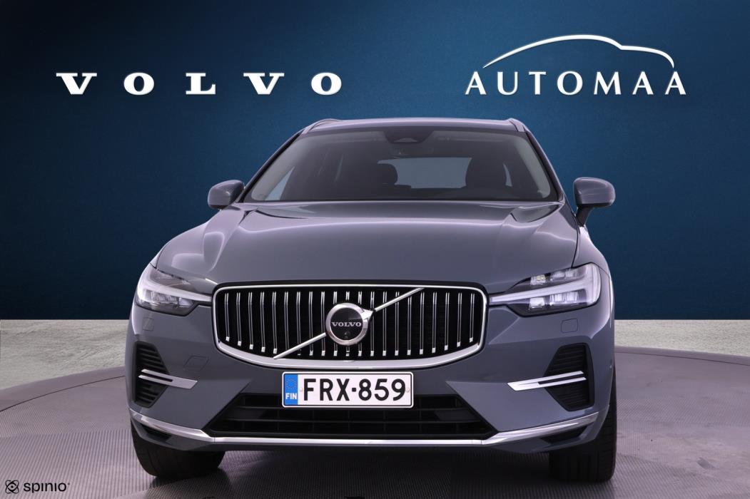 VOLVO XC60 2024