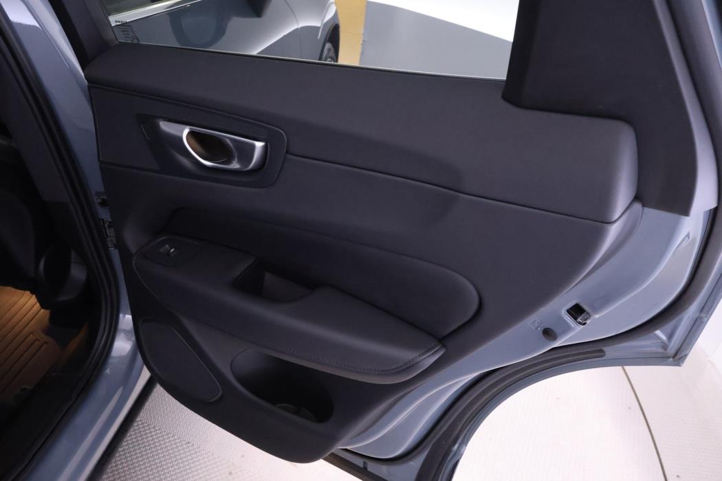 VOLVO XC60 2024