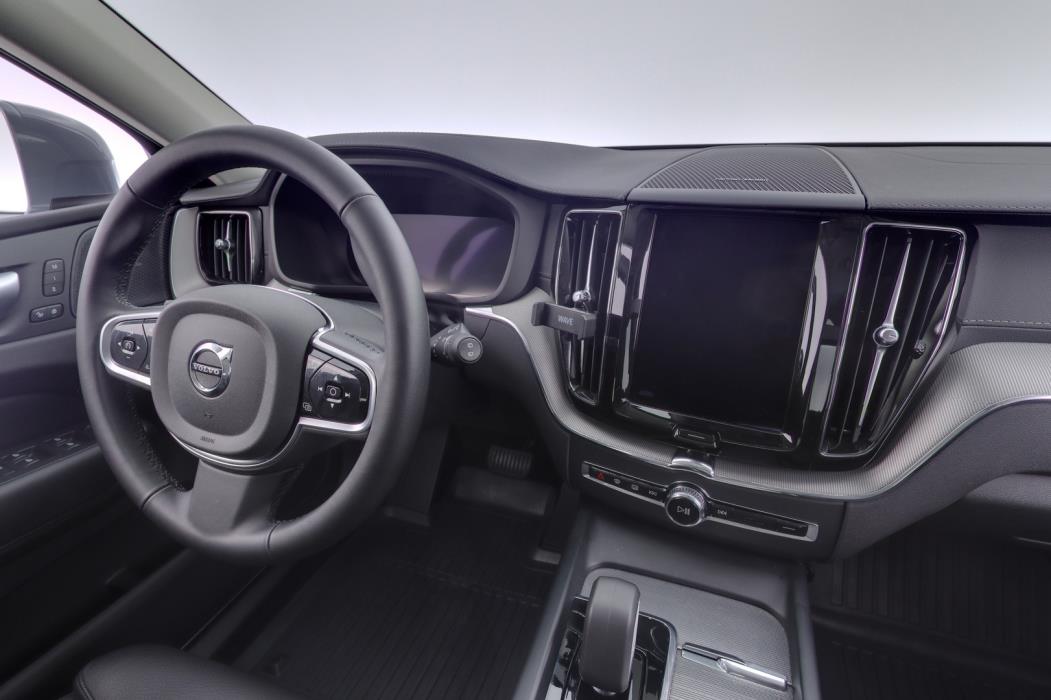 VOLVO XC60 2024