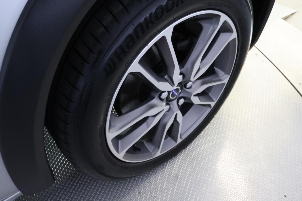 VOLVO V60 Cross Country 2016