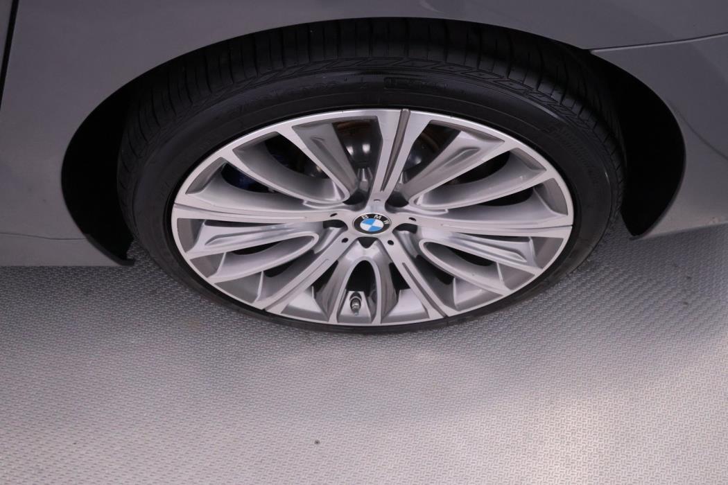 BMW 745 2019