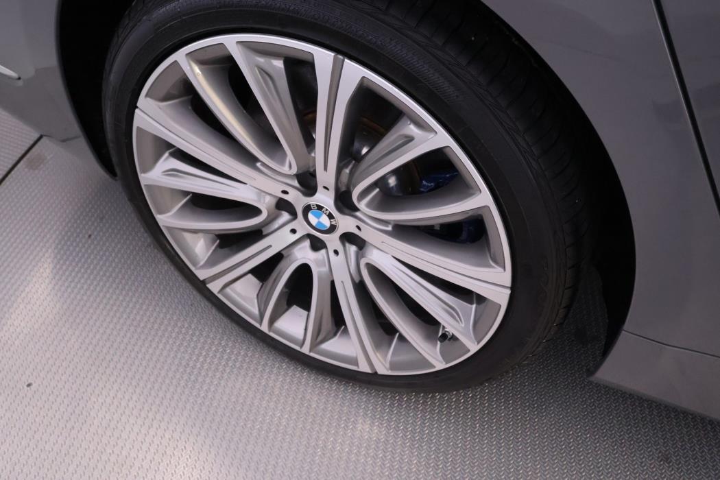 BMW 745 2019