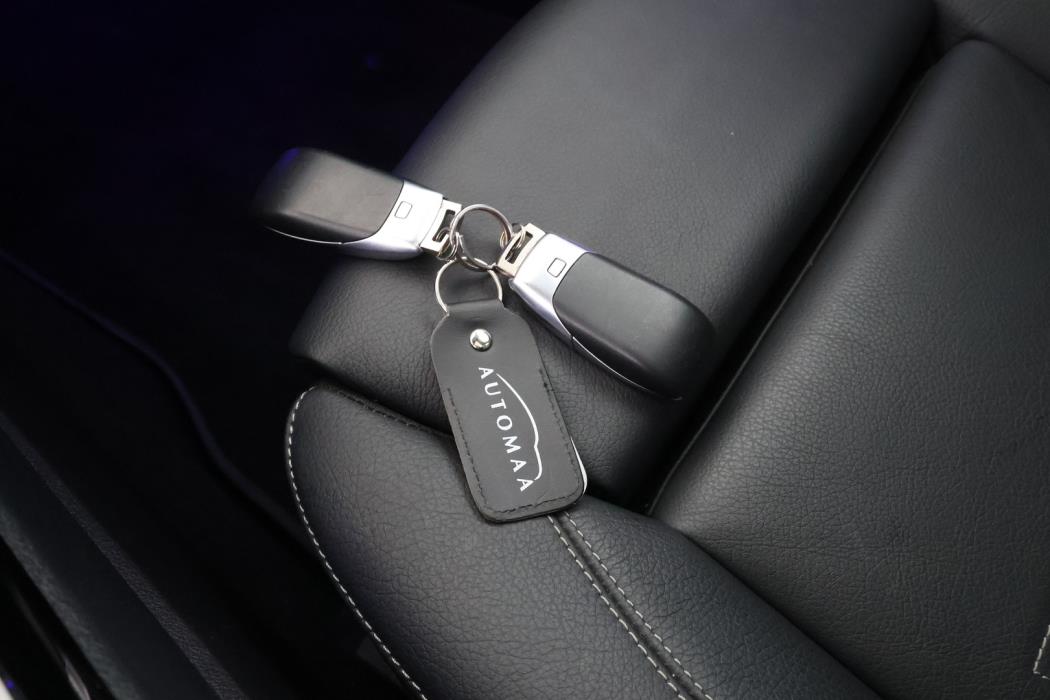 MERCEDES-BENZ A 2020