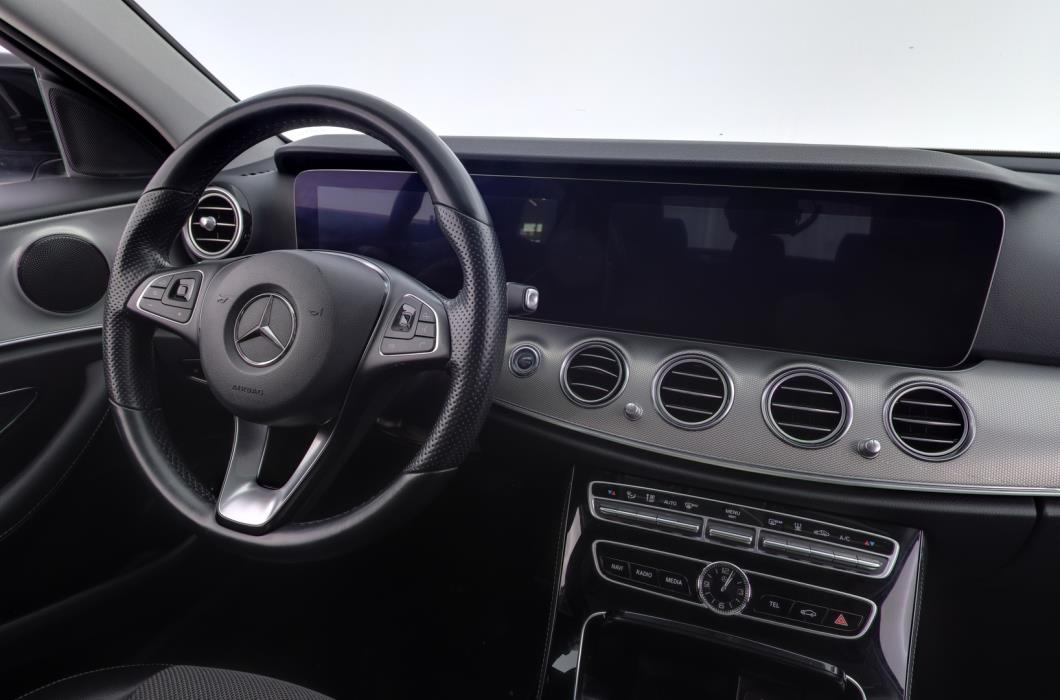 MERCEDES-BENZ E 2018