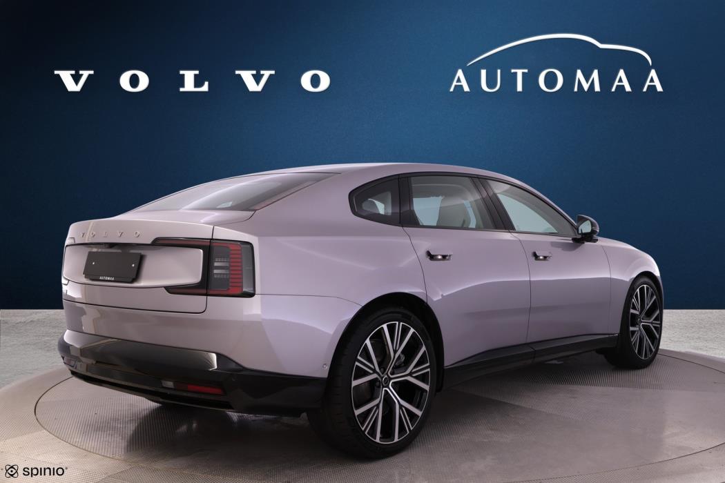 VOLVO ES90 2026