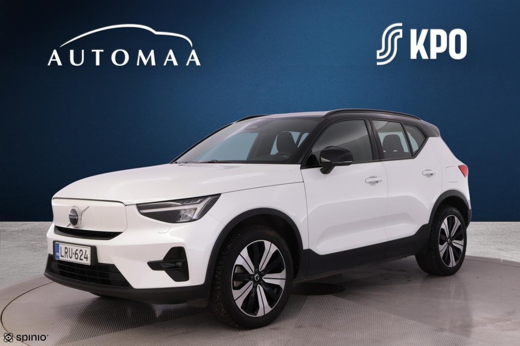 VOLVO XC40 2022