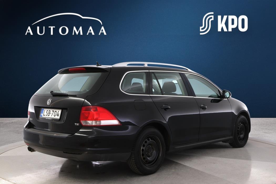 VOLKSWAGEN Golf 2013