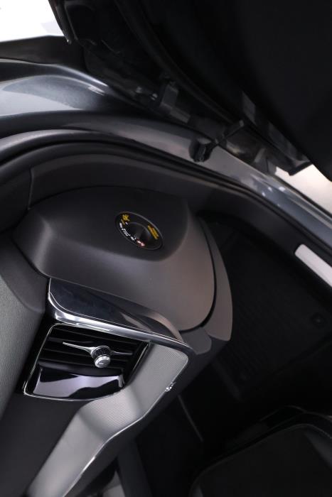 VOLVO XC60 2018