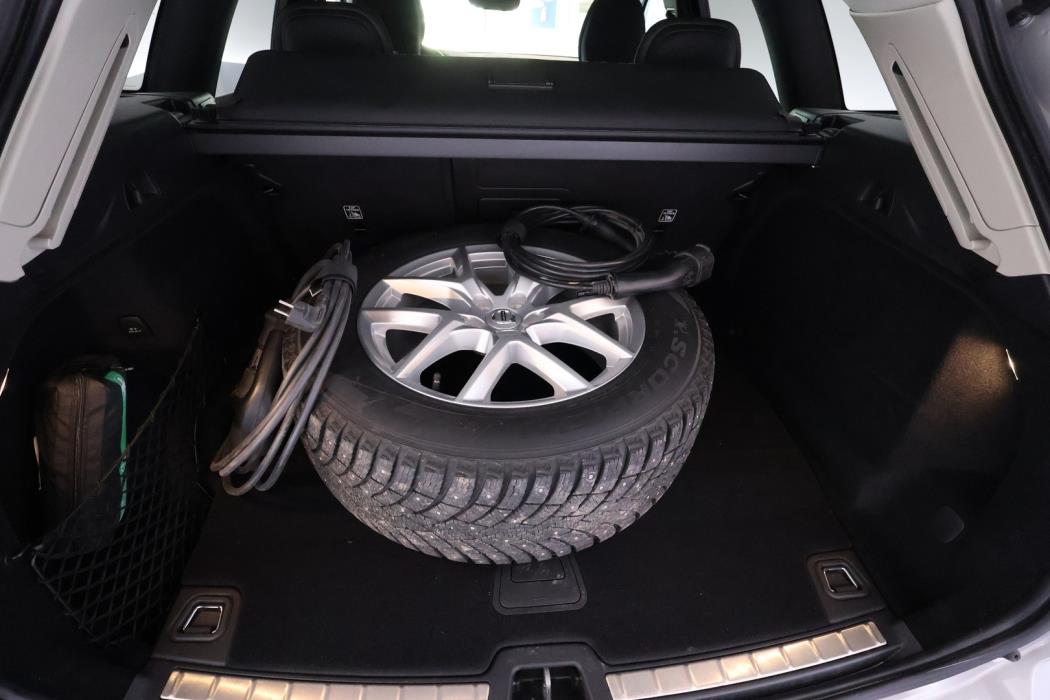 VOLVO XC60 2022