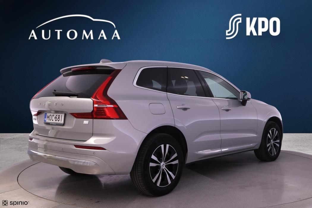 VOLVO XC60 2022