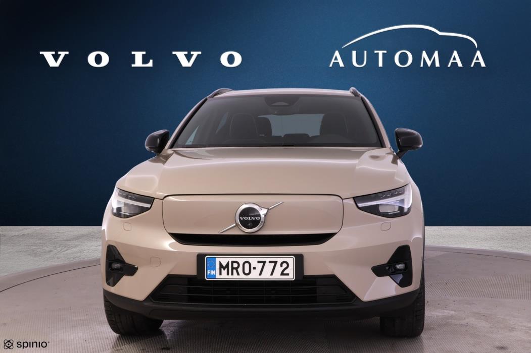 VOLVO EX40 2026
