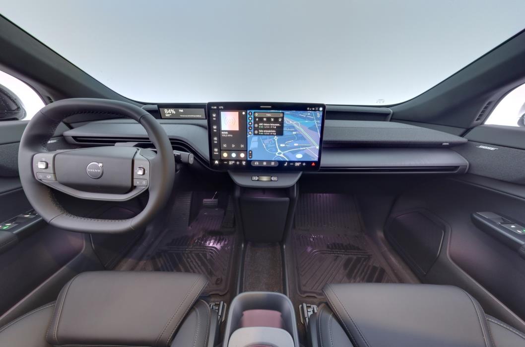 VOLVO EX60 2027