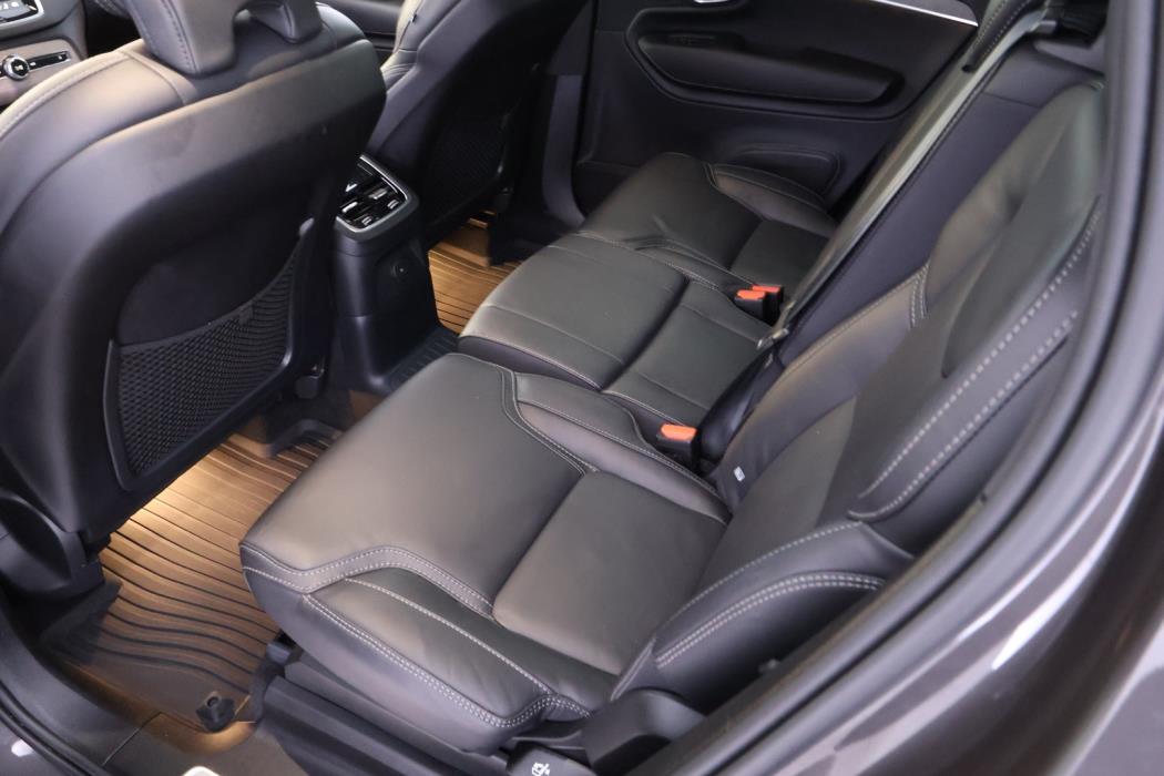 VOLVO XC90 2024