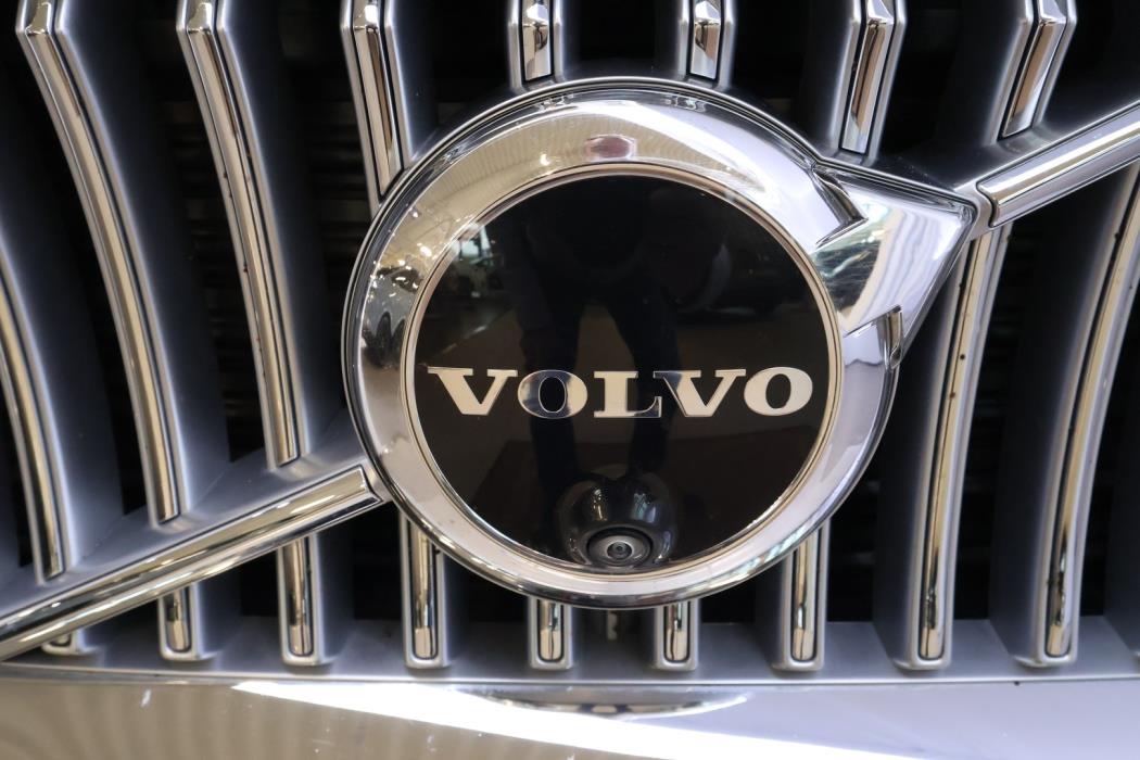 VOLVO XC90 2024