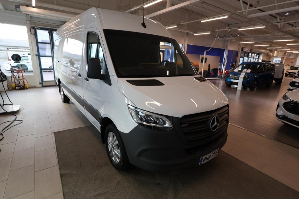 MERCEDES-BENZ Sprinter 2024