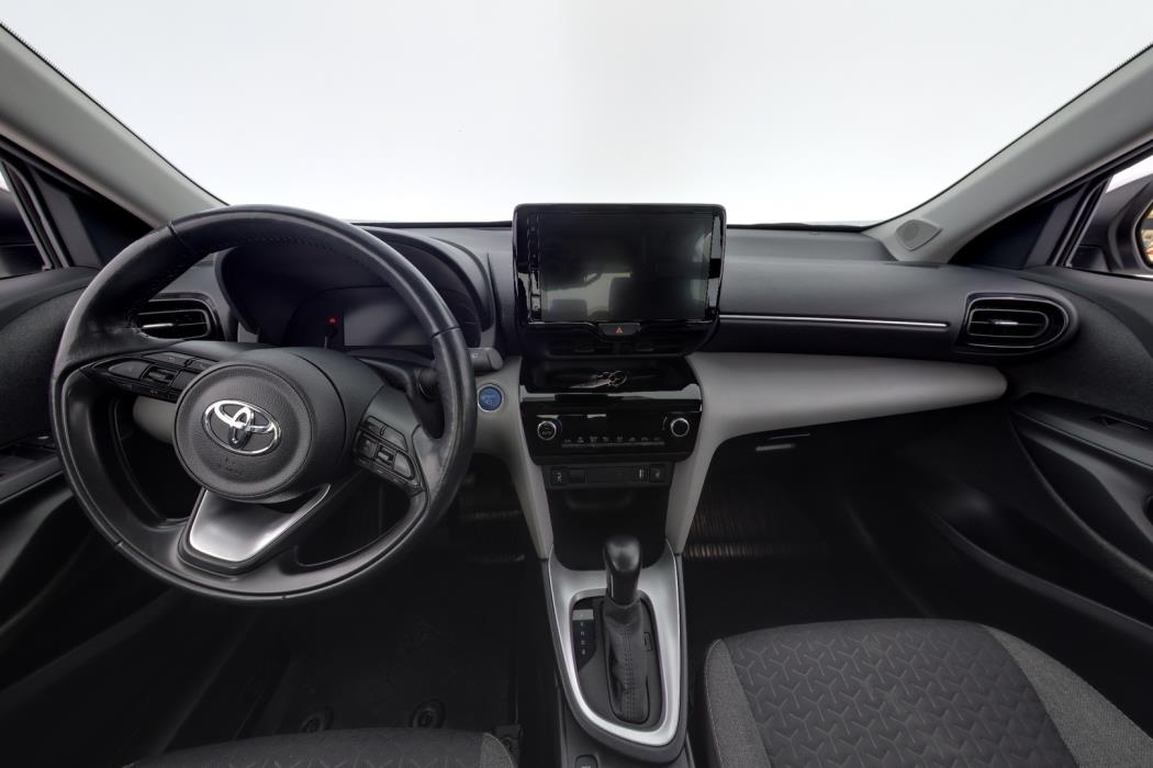 TOYOTA Yaris Cross 2022