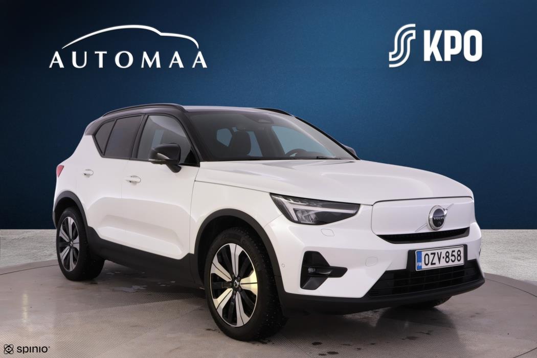 VOLVO XC40 2023