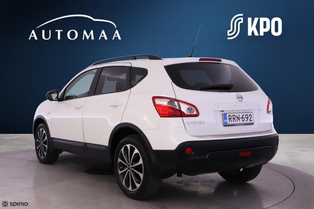 NISSAN Qashqai 2013