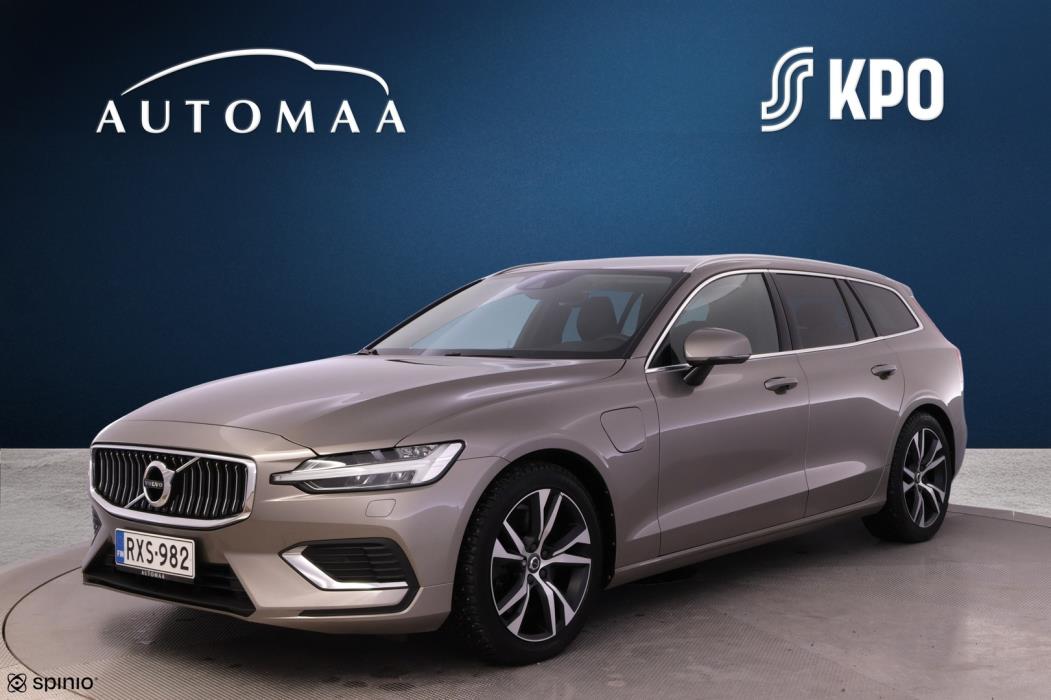 VOLVO V60 2021