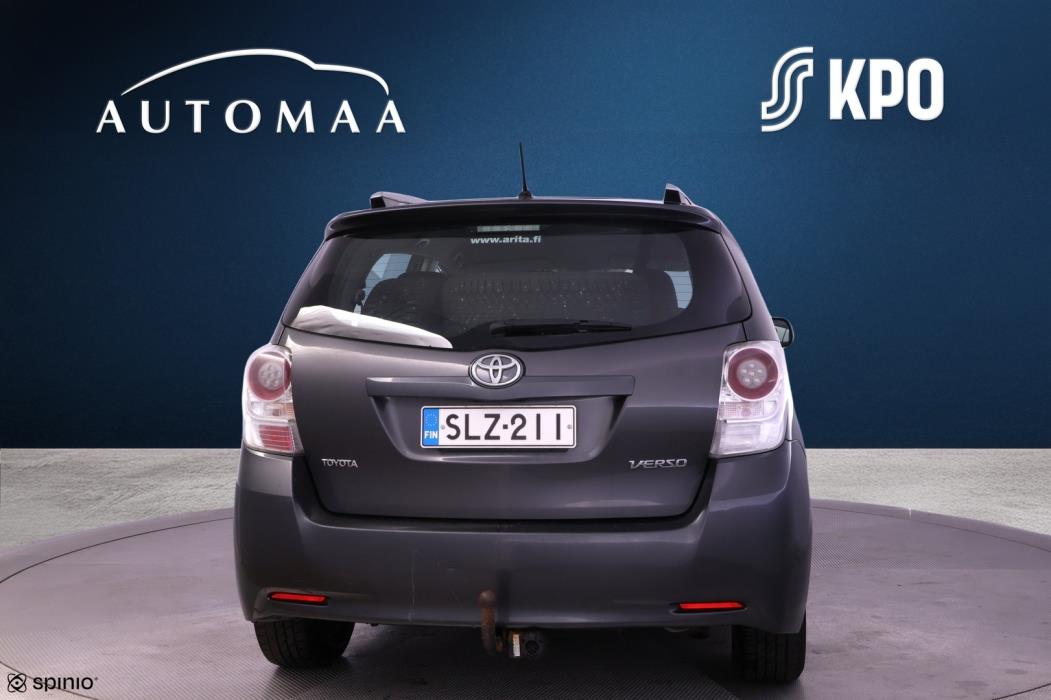 TOYOTA Verso 2010