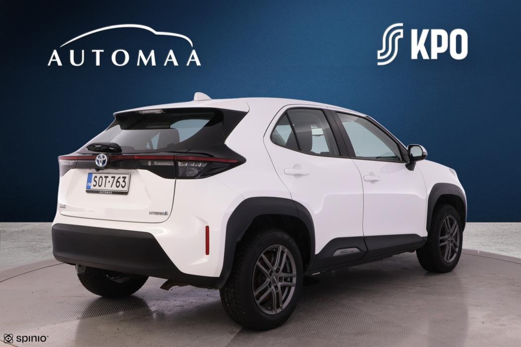 TOYOTA Yaris Cross 2022