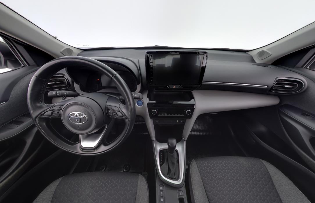 TOYOTA Yaris Cross 2022