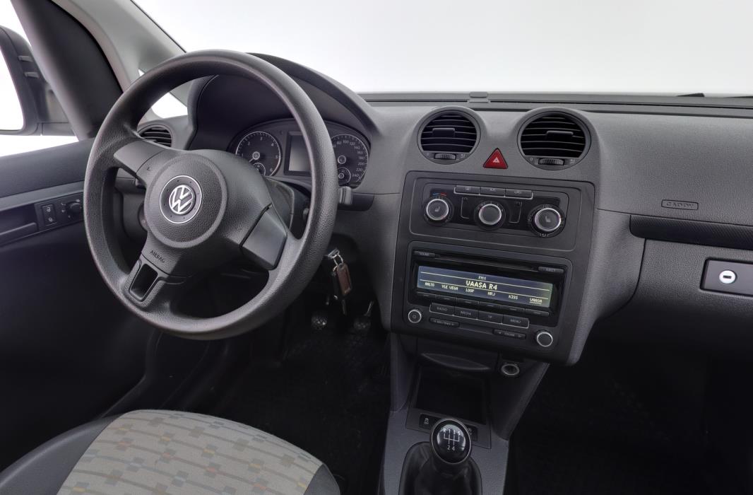 VOLKSWAGEN Caddy 2013