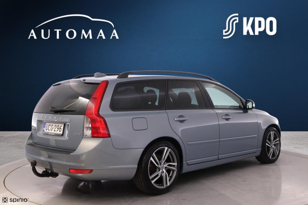 VOLVO V50 2010